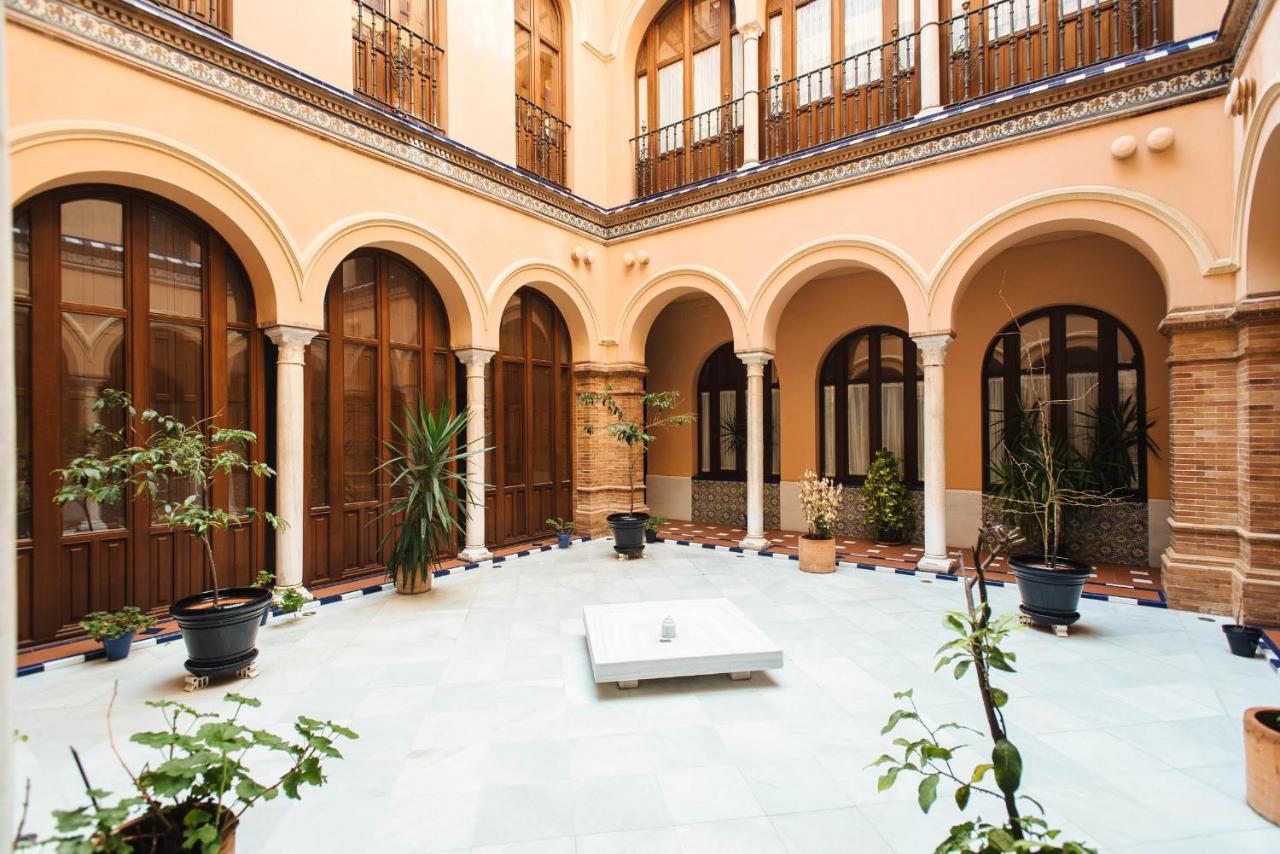 The Old Print House - Space Maison Apartments, Seville